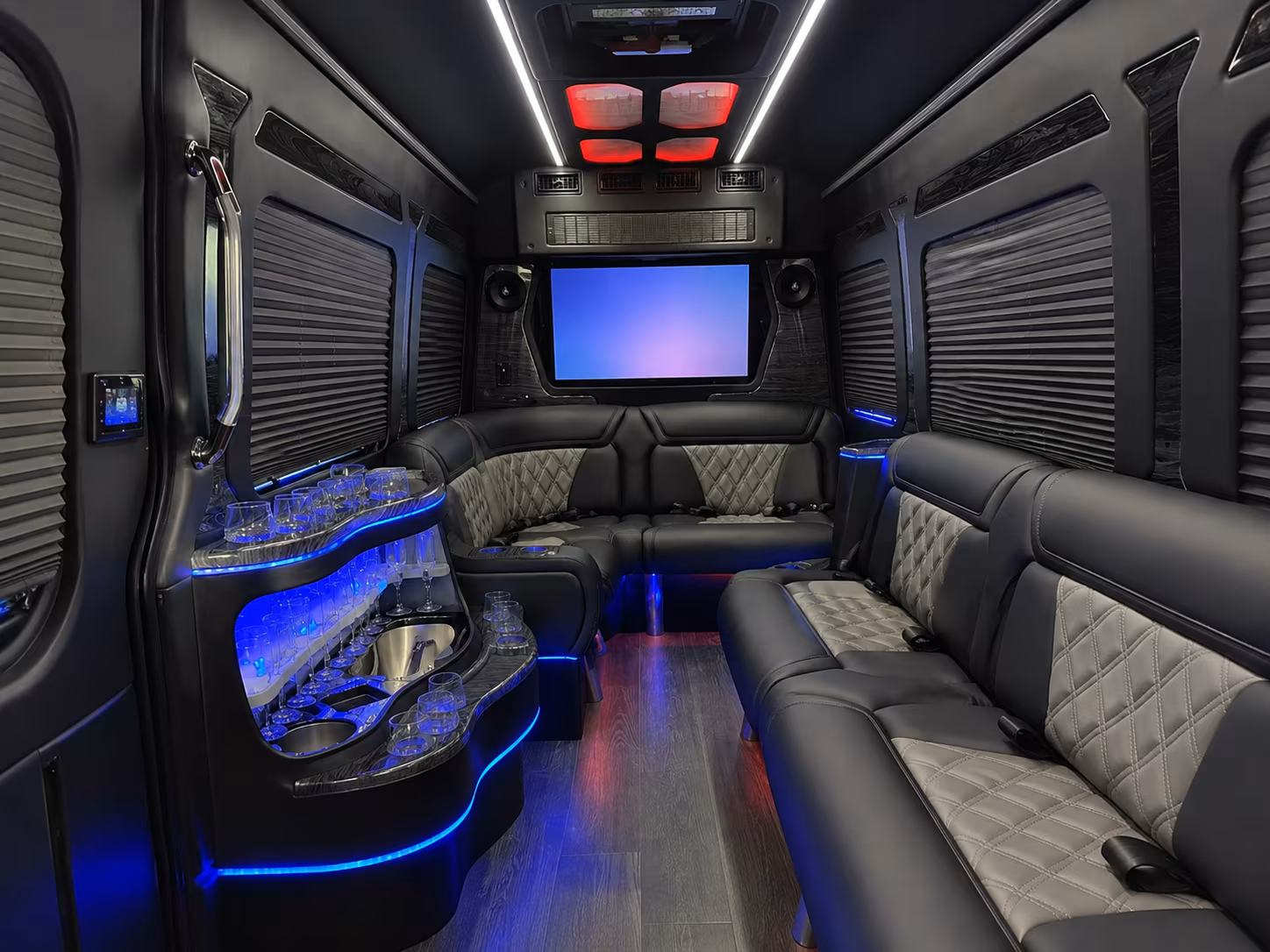 airport transfers to lax and long beach airport for military and government personnel