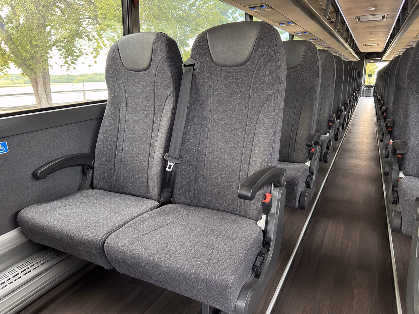 comparing paramount buses made simple