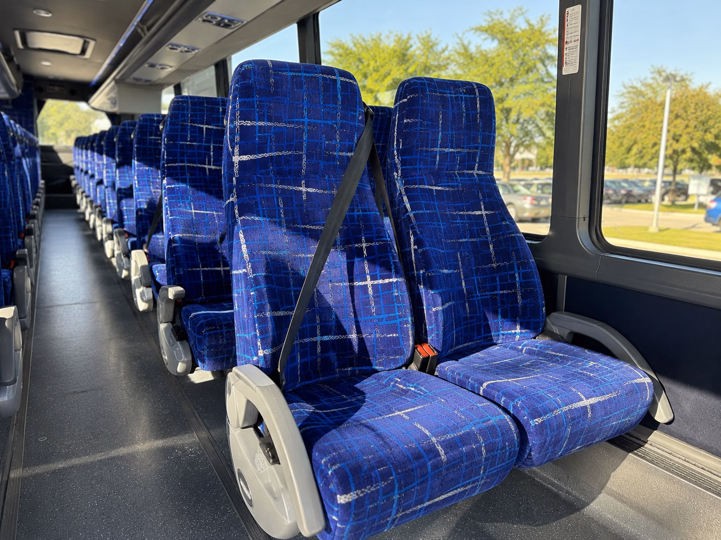 how the type of bus changes the price in paramount california