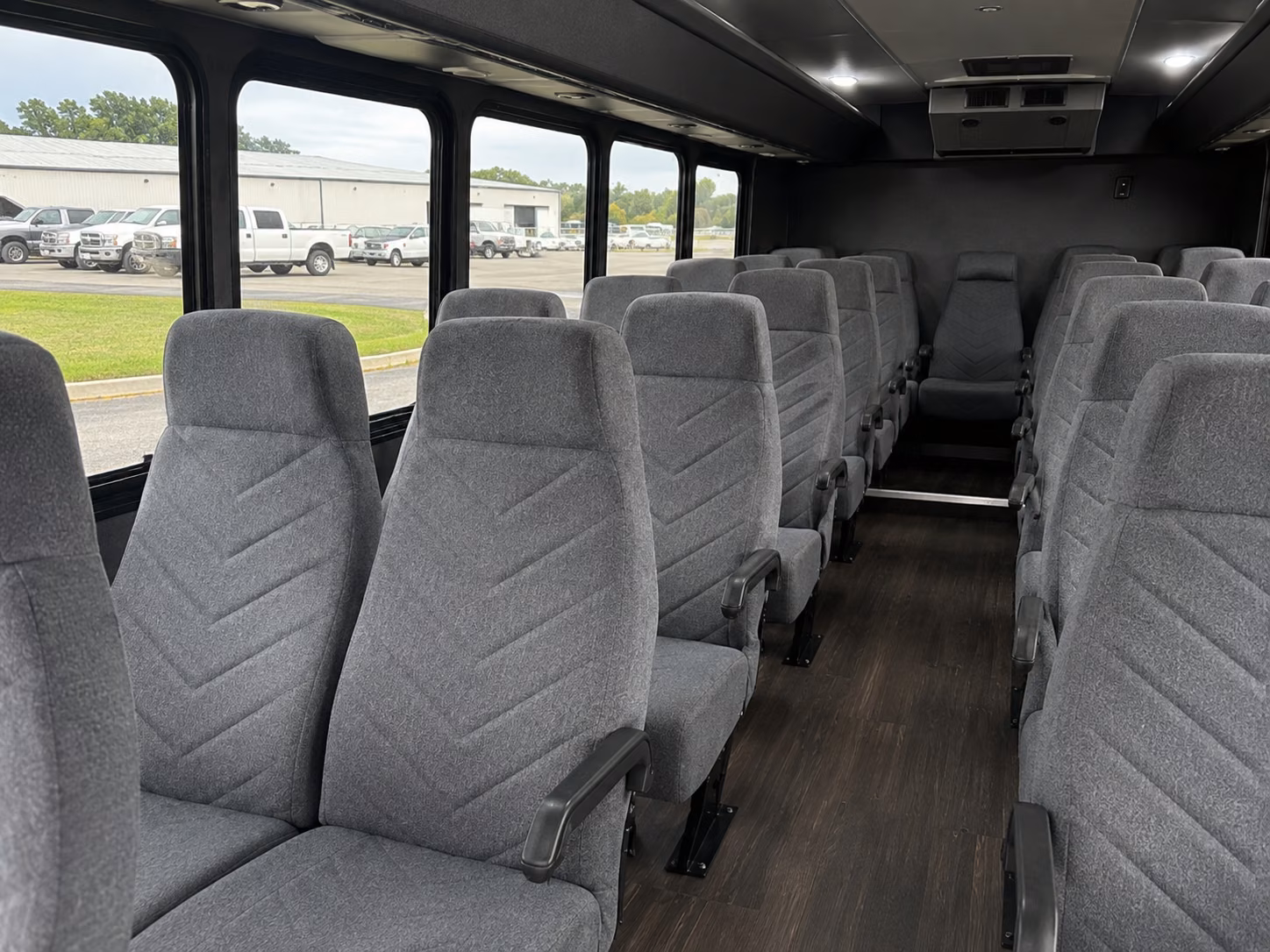 minibus rentals for small group wine tours near los angeles