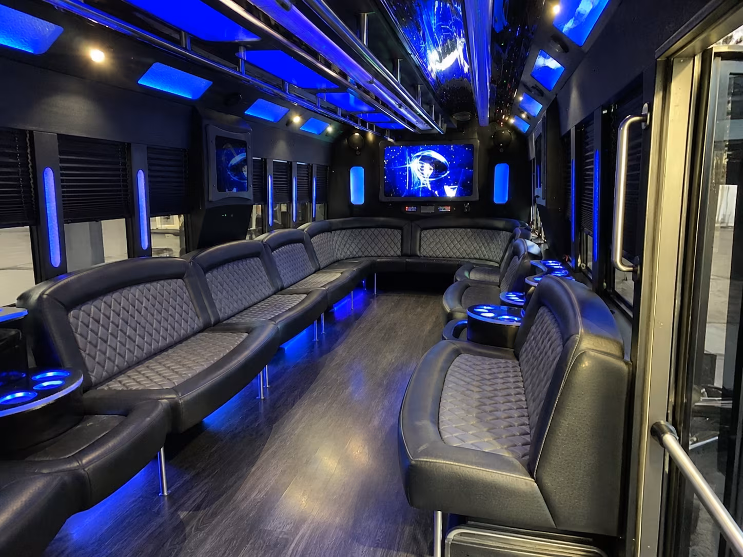 paramount 28 passenger party bus interior