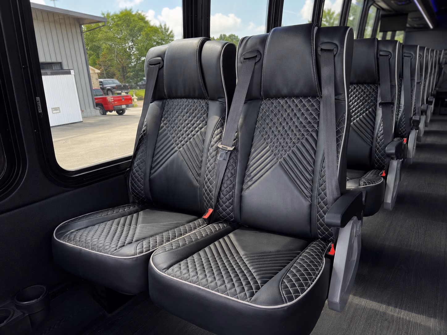 paramountcharter bus rental