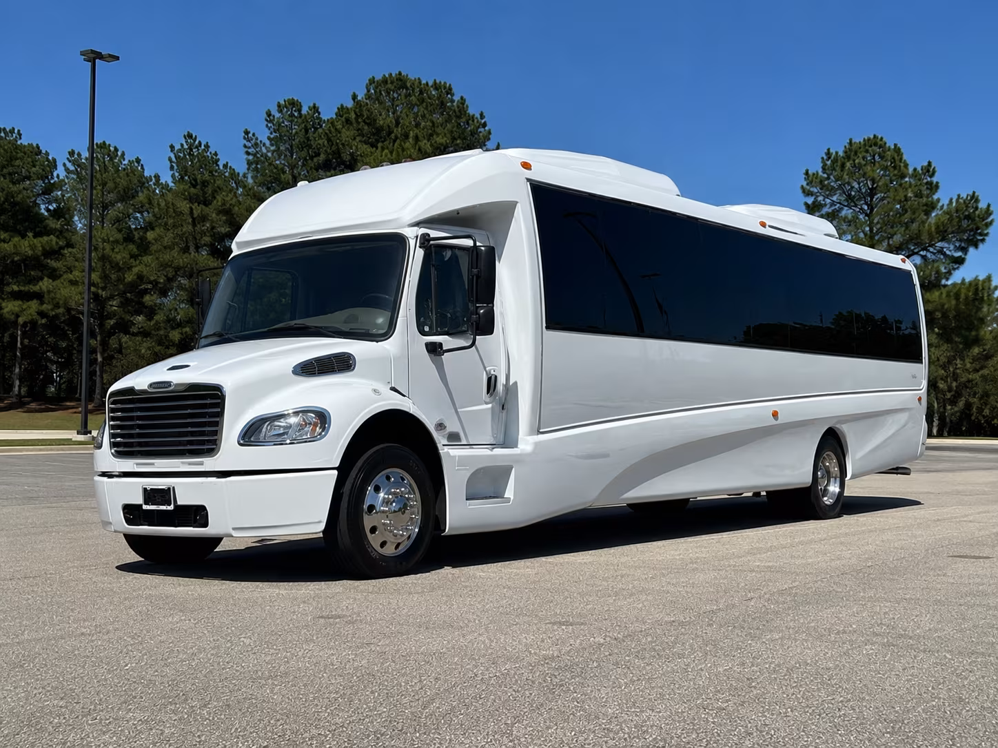 party bus rentals for bachelorette wine tours in temecula